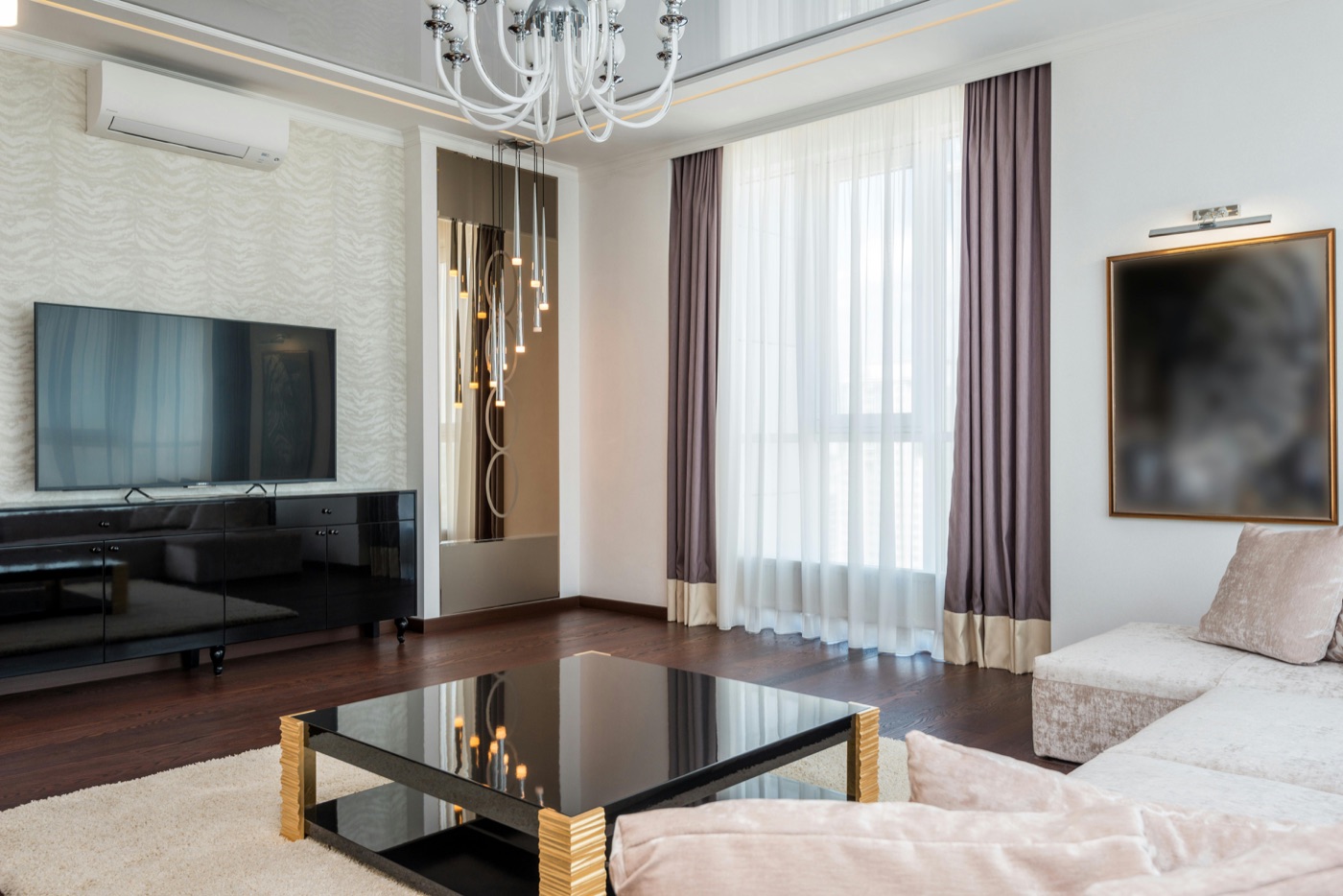 Room with elegant curtains